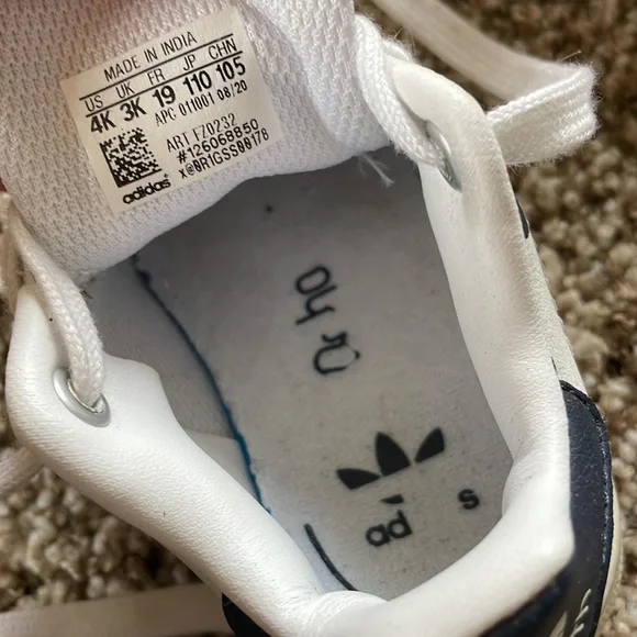 Adidas Polka Dot - Picture 4 of 4